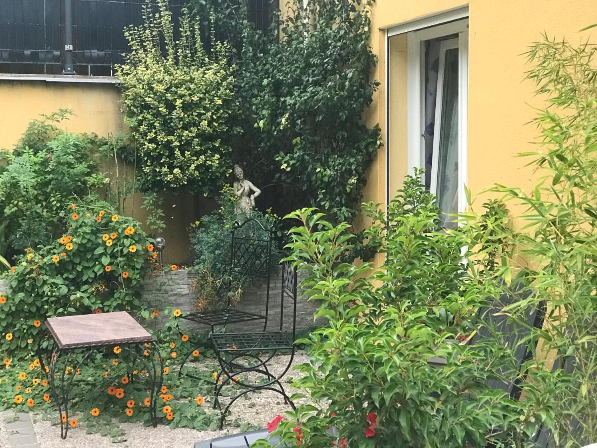 Le Chant Des Oiseaux - Au Pied De La Voie Cyclable Crevechamps Zewnętrze zdjęcie